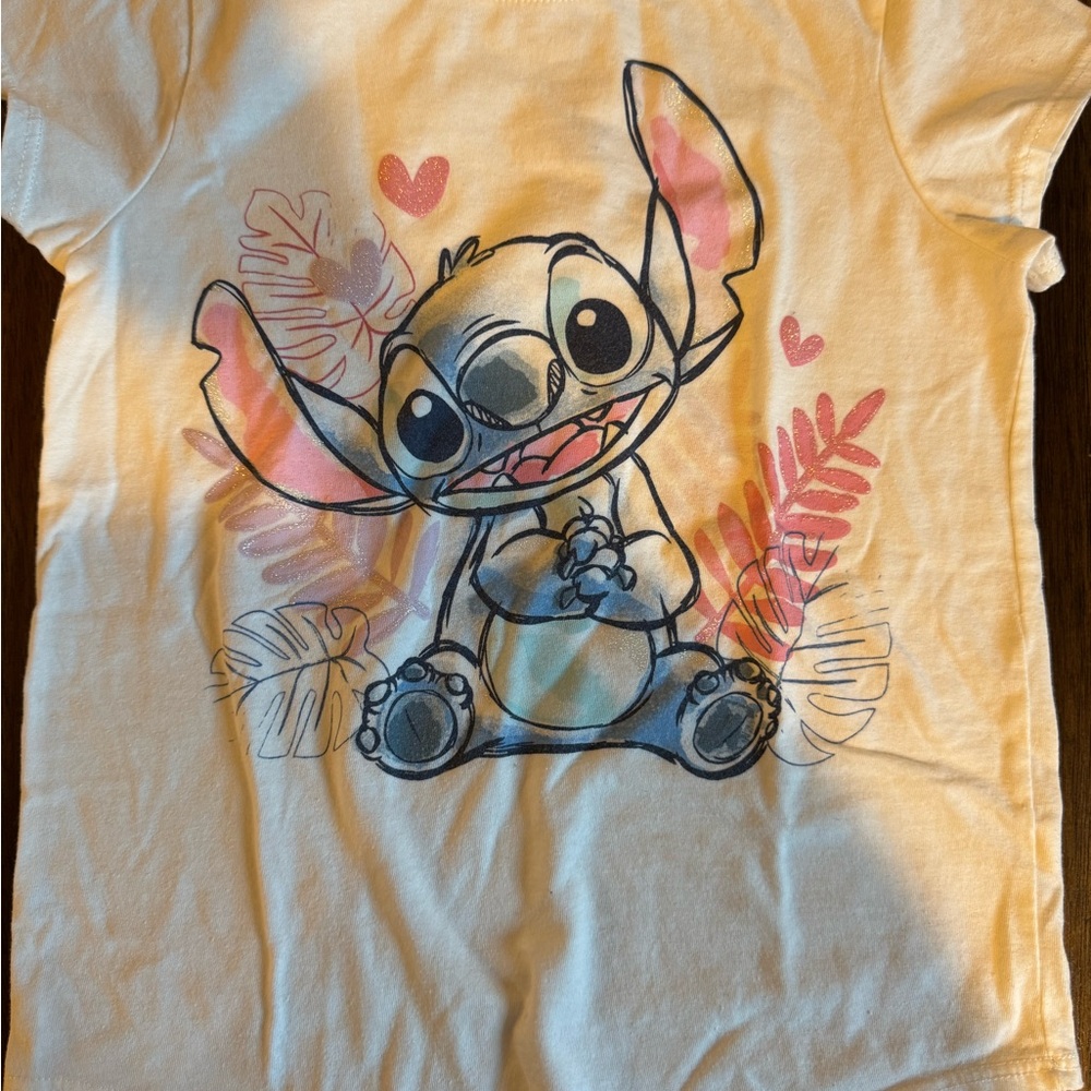 Adorable Disney Stitch Tshirt girls size 7